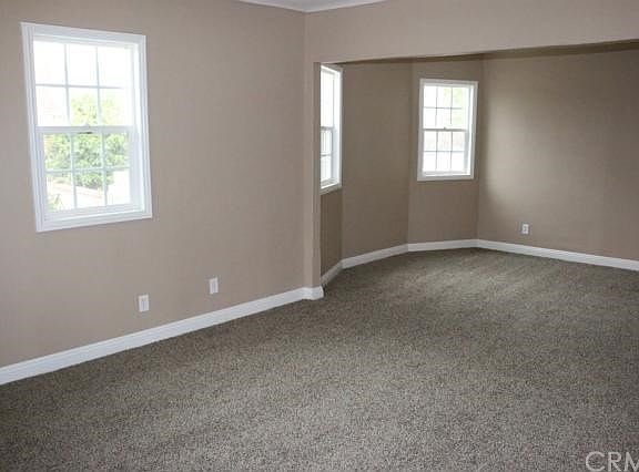 3rd image of 1074 N L St