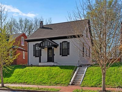 720 E Washington St, Belleville, IL, 62220