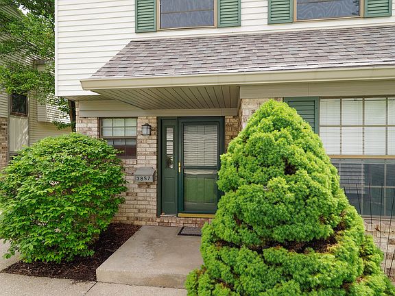 3857 Greenleaf Cir-102
