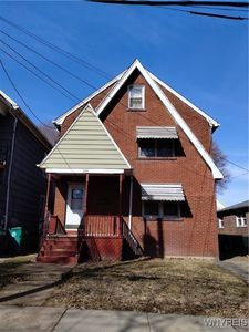 1744 Welch Ave, Niagara Falls, NY, 14303
