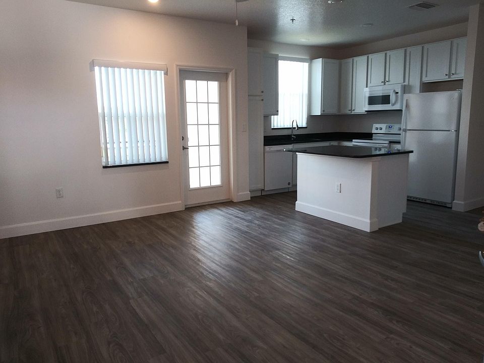 1st image of 2053 Heritage Key Blvd