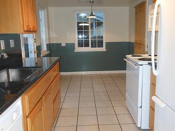 5th image of 5677 Jacks Ln