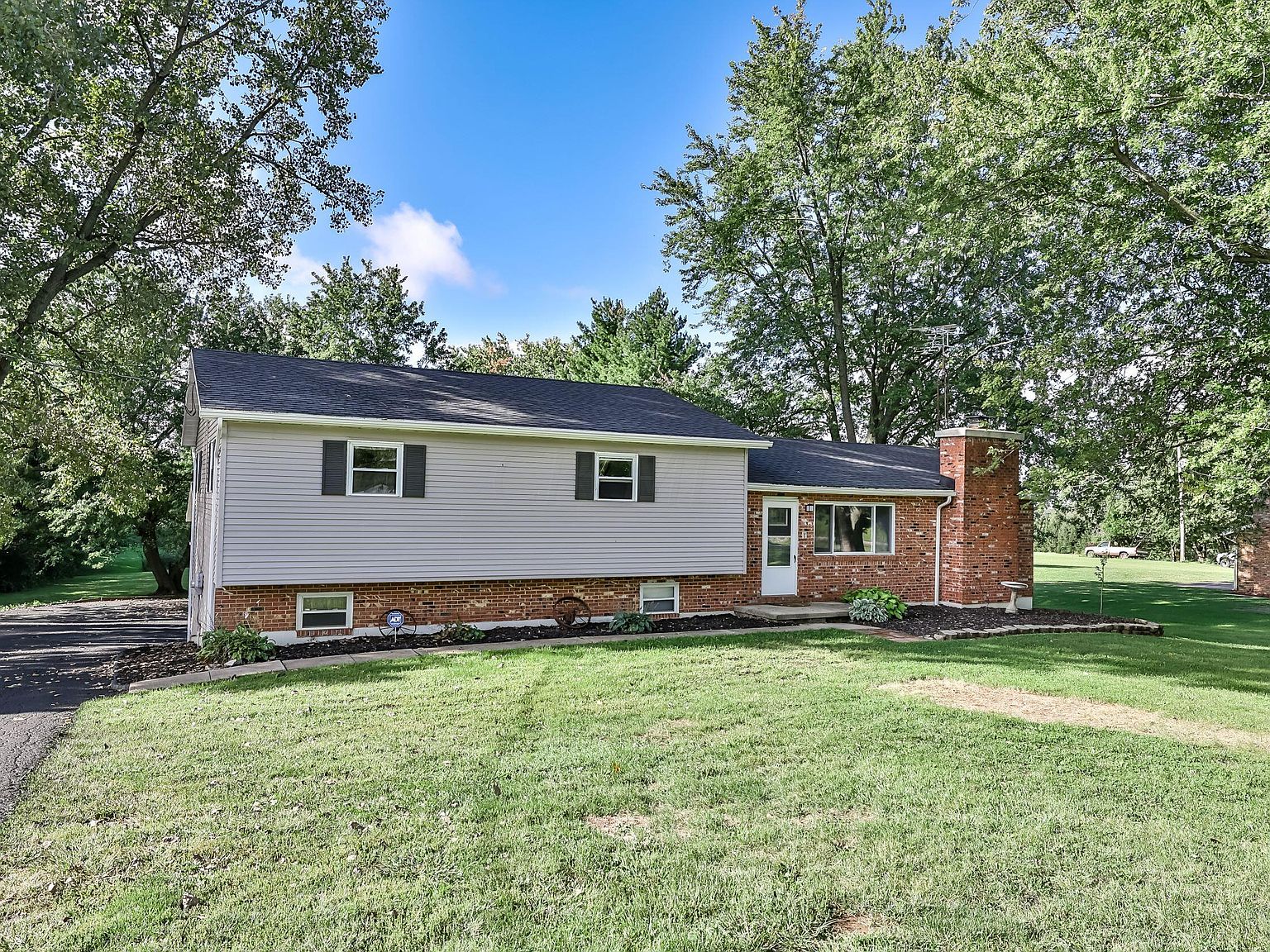 9821 Jones Rd, South Vienna, OH 45369 Zillow