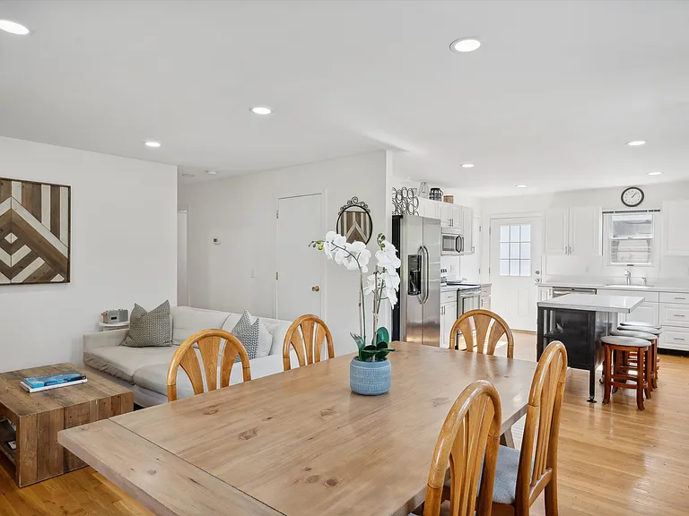 12 Sunset Dr — Photo 8