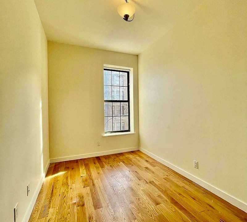 1st image of 670 Prospect Pl #1WW