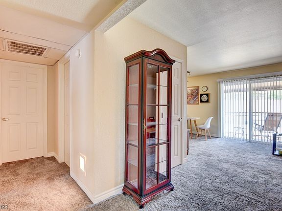 3rd image of 5383 Indian River Dr Unit 328
