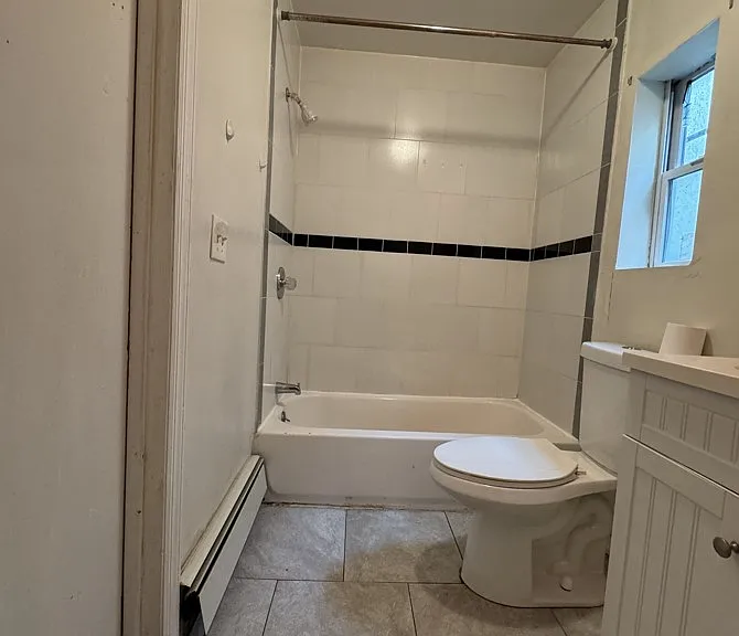 20 Morton Pl #3R — Photo 6