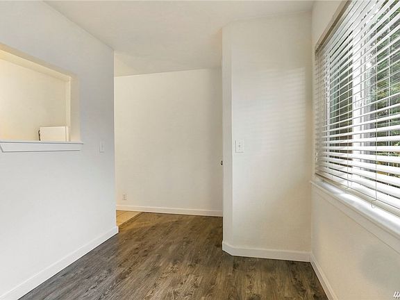 4th image of 6111 8th Ave NW #6113