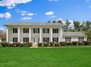 1280 Butterfield Rd, Lancaster, PA 17601