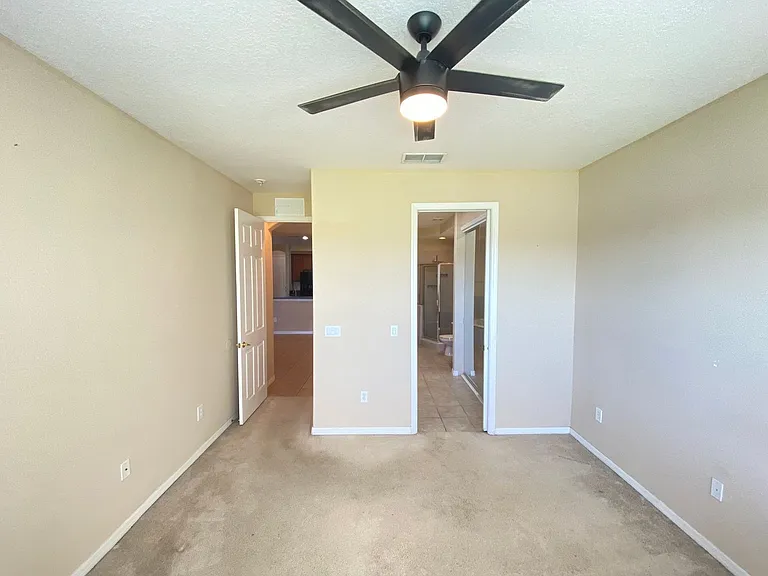 519 Terrace Spring Dr — Photo 9
