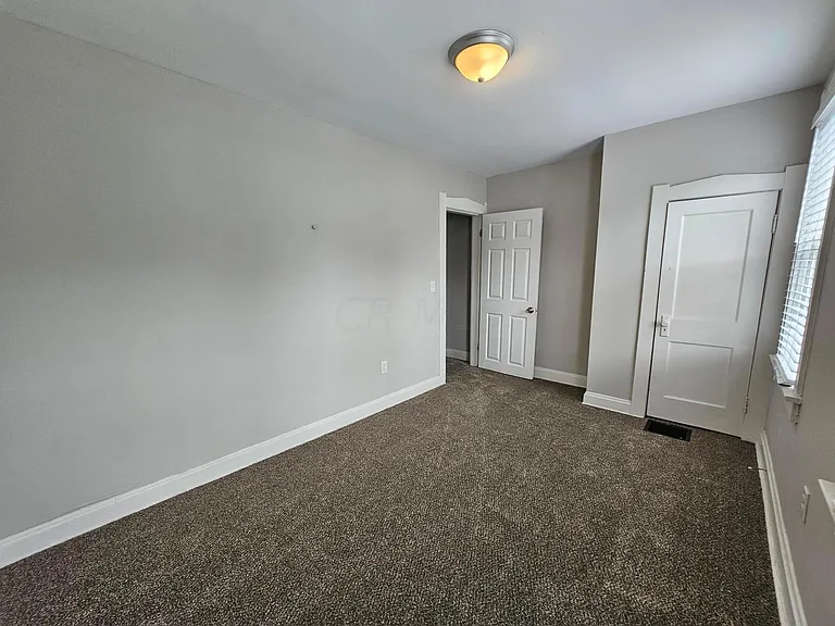 1064 Scott St — Photo 11