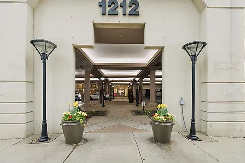 1212 N Lasalle St #2709 Photo 1