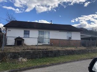 3723 37th St, Nitro, WV 25143