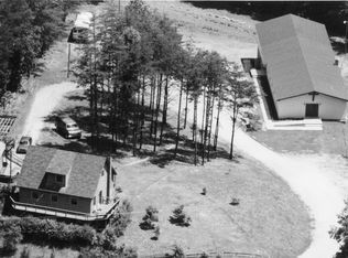 1528 Meadowlane Dr, Lenoir, NC 28645