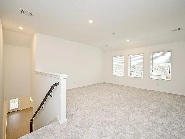 6427 Seafoam Lake Dr — Photo 39