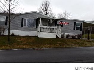 28 Horizon Dr, New Hartford, NY 13413