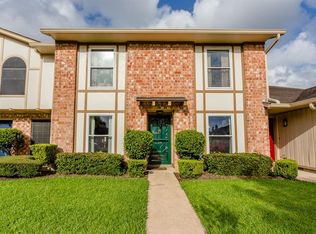 24 Wellington Ct, Missouri City, TX 77459