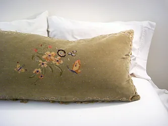 Rented by Avenue Real Estate