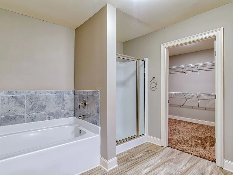 Grand Reserve at Canton — Photo 19