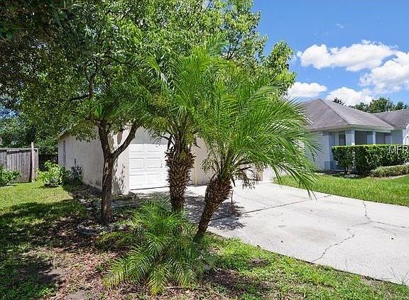 2nd image of 1721 Circe Lake Ct