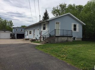 39 1/2 Martin St, Massena, NY 13662