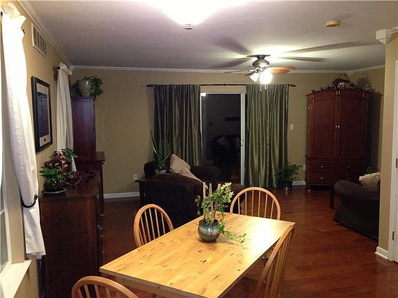 Views from Kit into Dining......