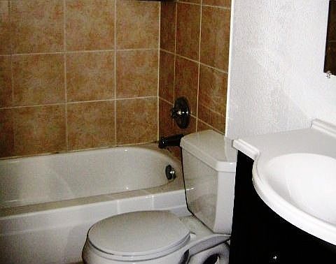 Lower bath