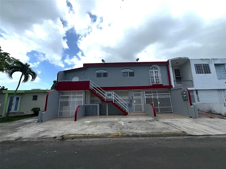 CALLE 1 1 SE Reparto Metropolitano Apt. #2 #979 — Photo 1