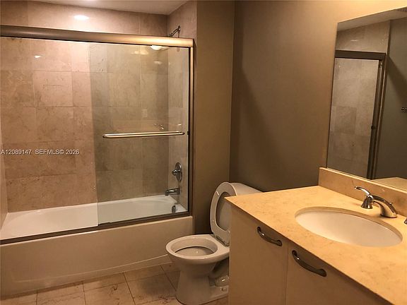 4th image of 2101 Brickell Ave APT 2703