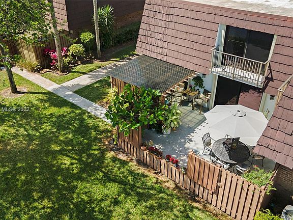 5th image of 6000 NW 55th Ln #600