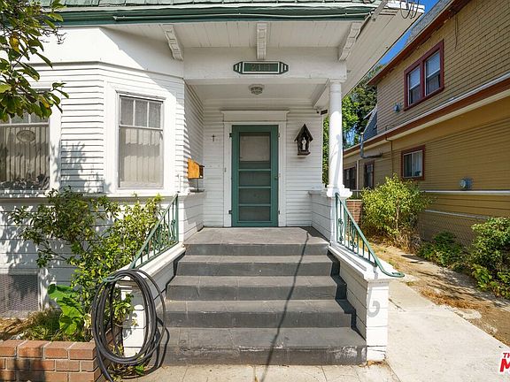 4th image of 2111 Norwood St
