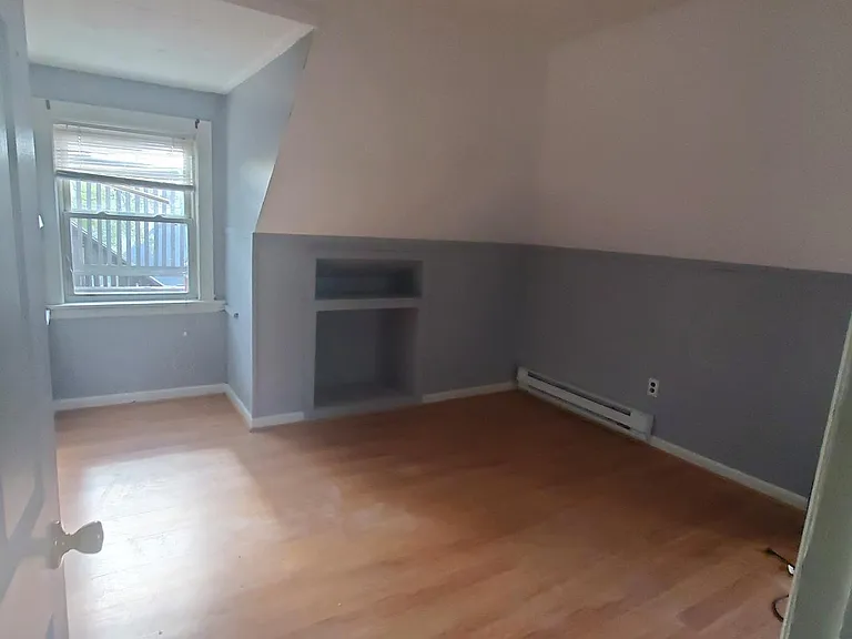 67 Front St #5 — Photo 1