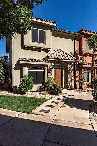 2075 S Sir Monte Dr #7 Photo 1
