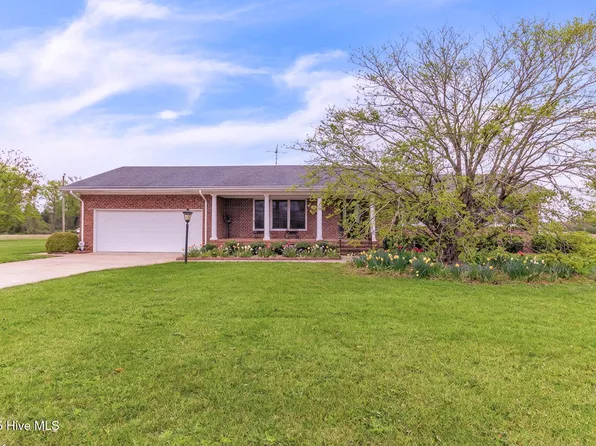 802 Fisher Road, Saint Pauls, NC 28384