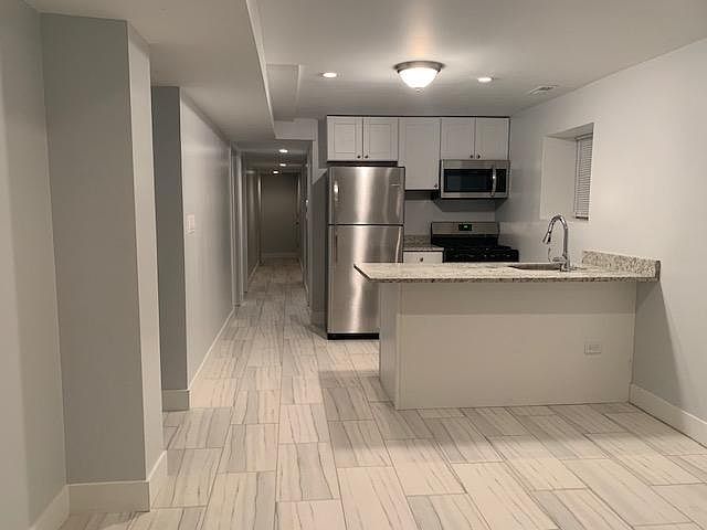 1st image of 1225 S Saint Louis Ave #0