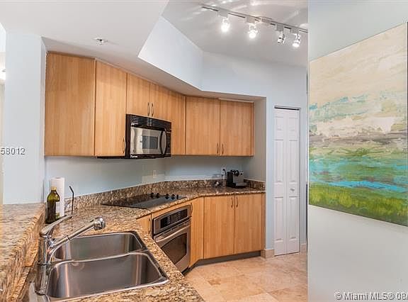 5th image of 151 Michigan Ave APT 536