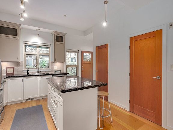 2nd image of 250 Salter St #124