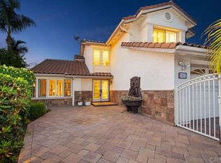 2502 La Golondrina St, Carlsbad, CA 92009
