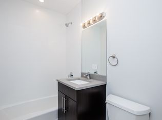 1809 W Division St #2, Chicago, IL 60622