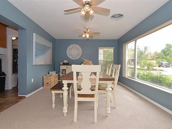 2nd image of 246 Bayou Vista St