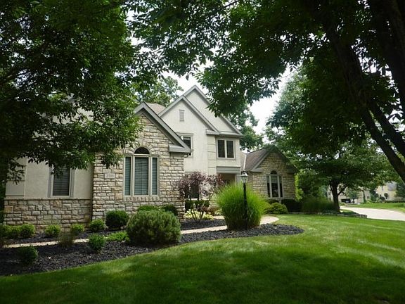 2nd image of 2715 Aikin Cir N