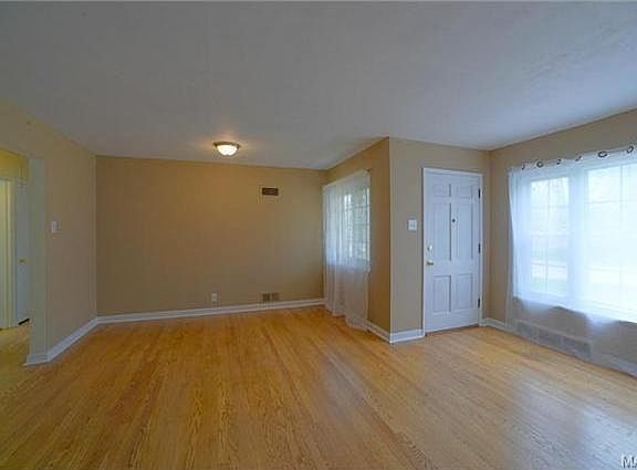 5th image of 1536 Wells Ave