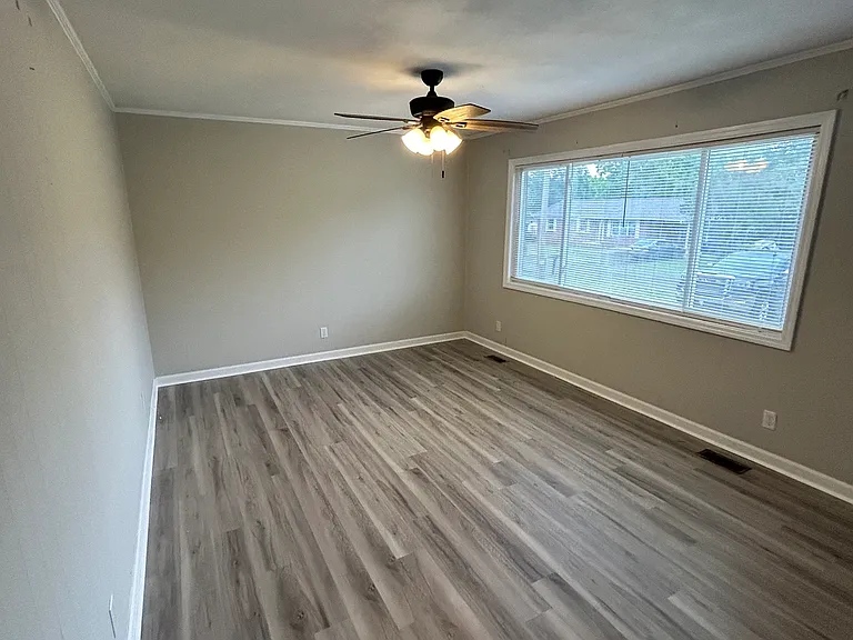1320 Parker Ave SW — Photo 11