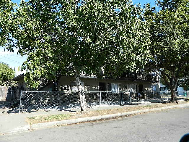 2nd image of 301 Hilborn St APT 5