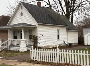 121 Custer Ave, Lansing, MI 48912