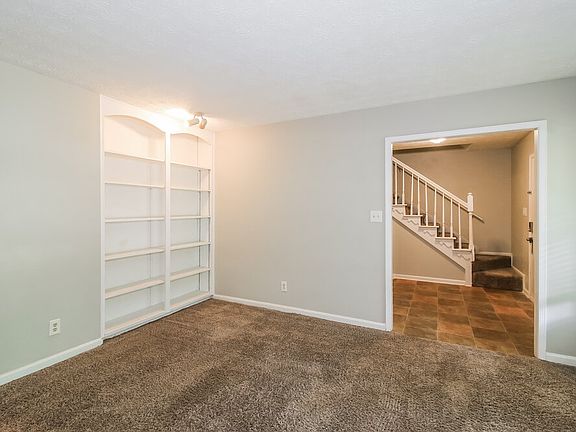 5th image of 505 Planceer Pl