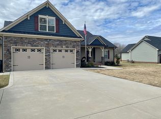 1191 State Highway 50 N, Benson, NC 27504