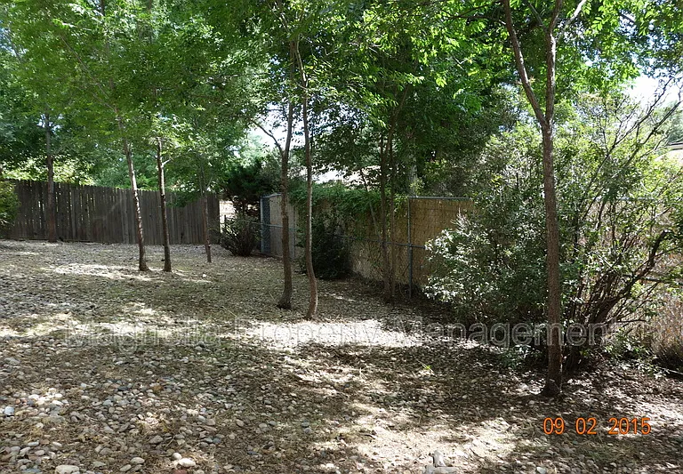 1185 Applewood Dr — Photo 15