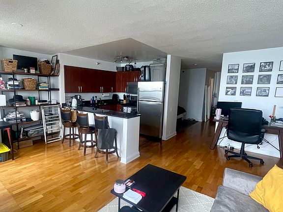 Living space and kitchen