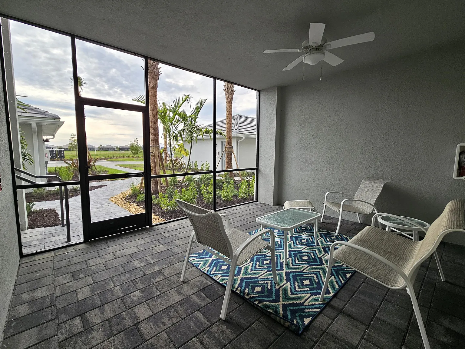 5433 Double Eagle Cir #2915 - The National - Meador — Photo 4